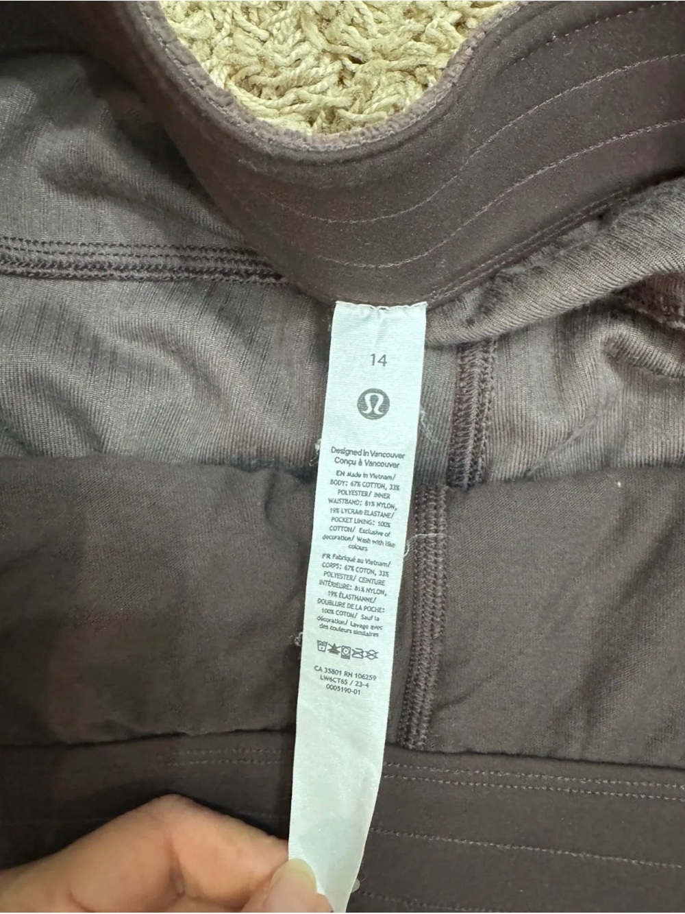 Lululemon Scuba Mid-Rise Wide-Leg Pant - Picture 3 of 3
